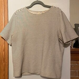 Loft women’s short sleeve black and white striped top size L VGUC